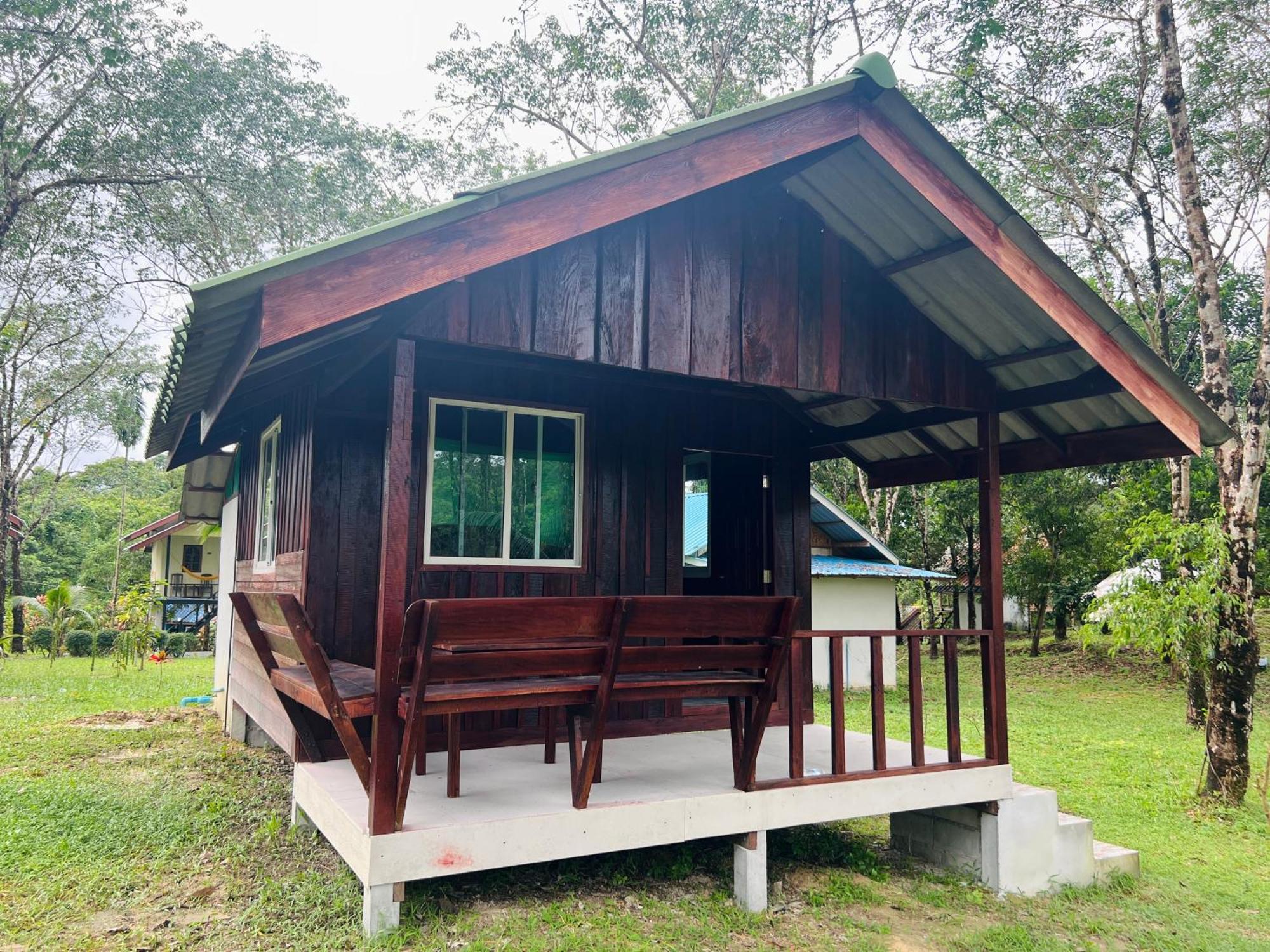 Hotel Rasta House,,Koh Phayam Exterior foto